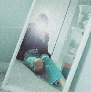 Meet your Posher, Hayes